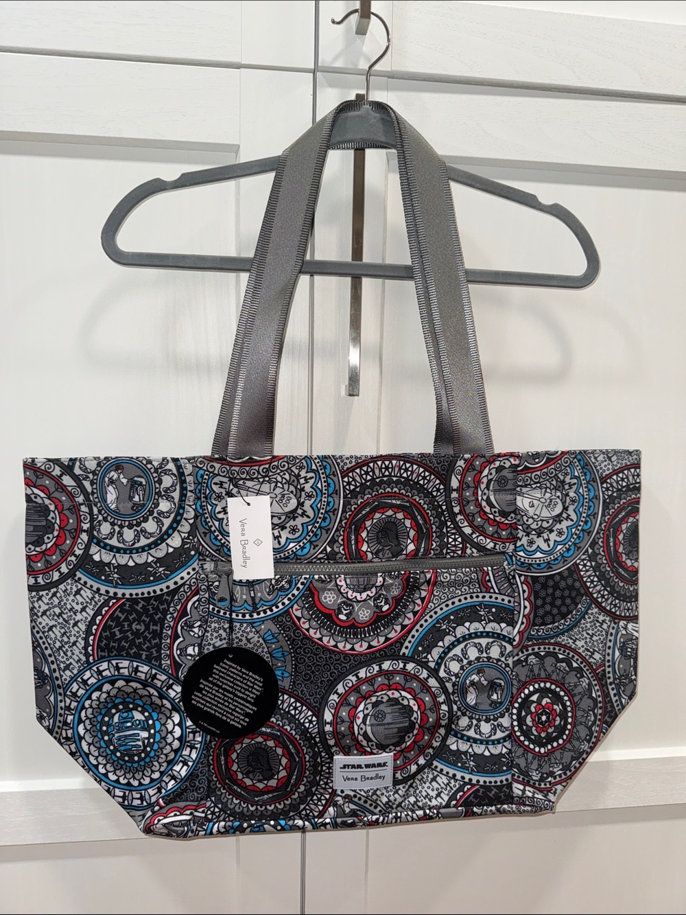 Vera Bradley Star Wars Nylon Tote reactive.